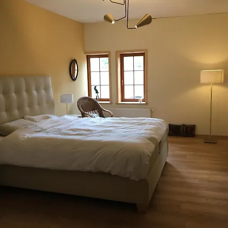 Ferienwohnungen Schloß Roßdorf Rossdorf  Exterior foto