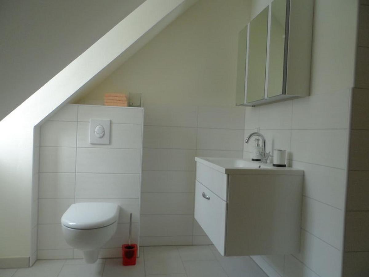 Apartment Schloss Rossdorf & *